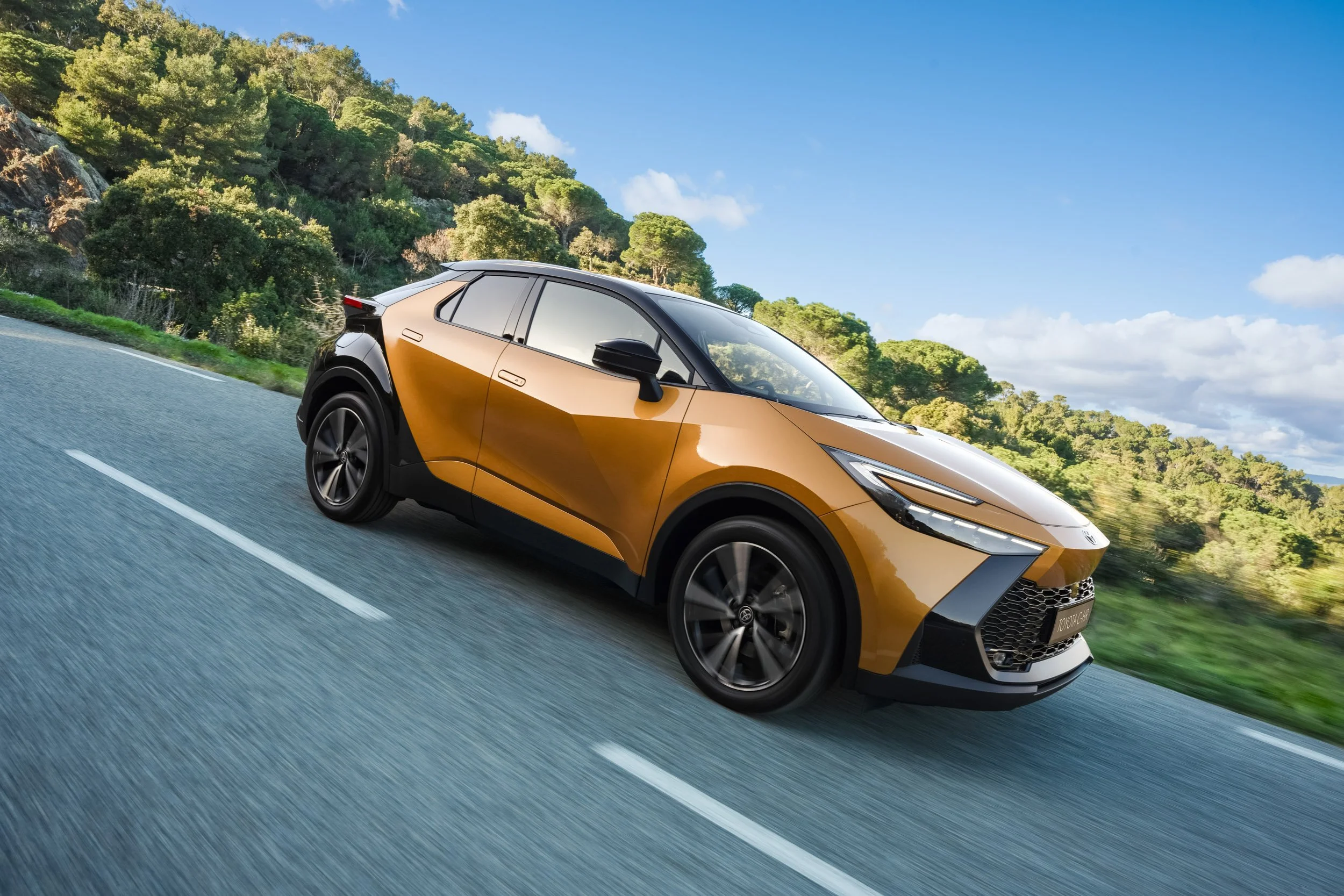 2024_C-HR PHEV_DPL_1503.jpg