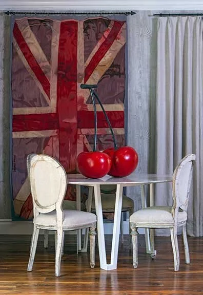melinda-ritz-hiddenhills-breakfast-area.jpg