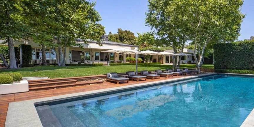 melinda-ritz-beverly-hills-exterior-pool02.jpg