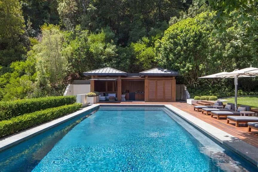 melinda-ritz-beverly-hills-exterior-pool01.jpg