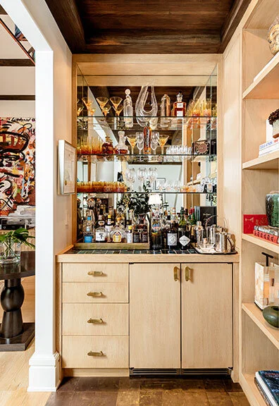 melinda-ritz-bevhills-spanish-berkus-home-bar.jpg