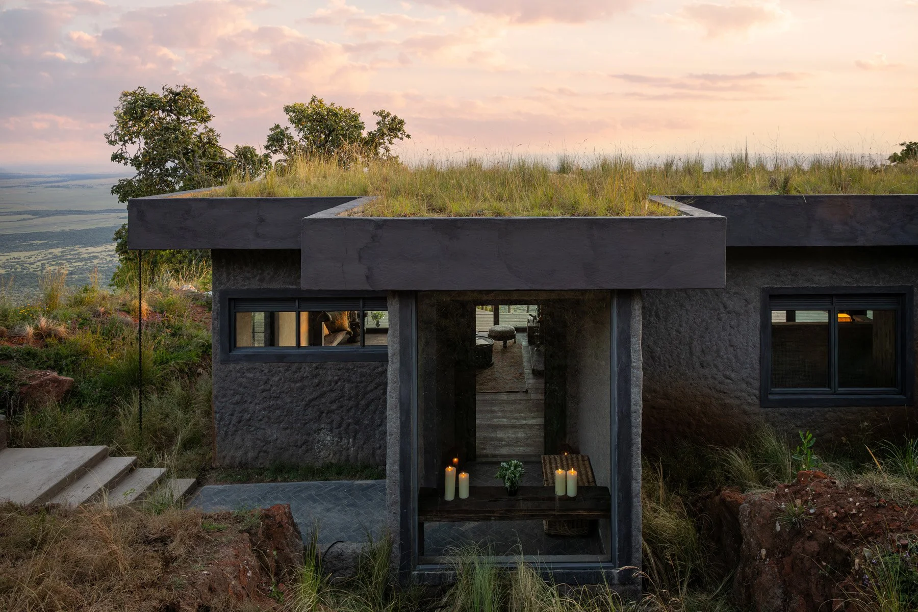 The Wild Hill exteriors, credit Silverless1.jpg