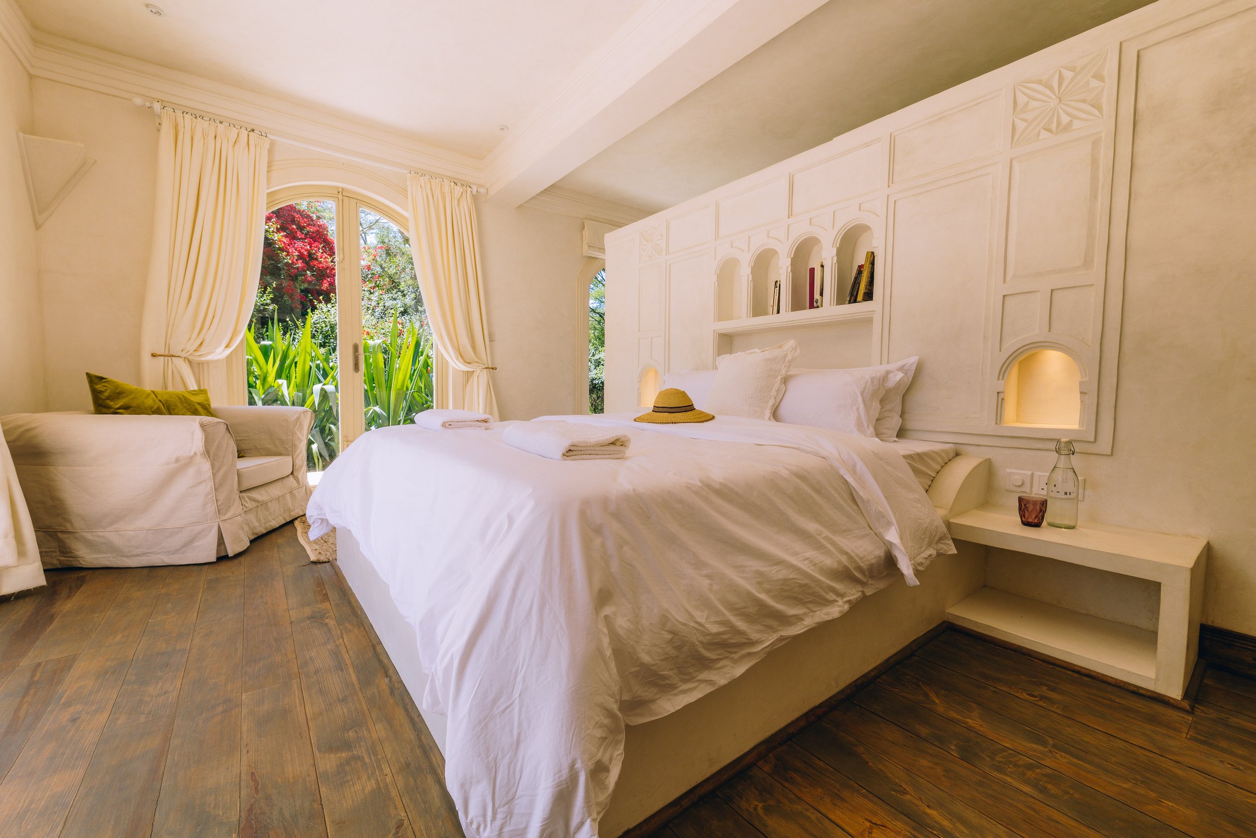 Manzili Main House Suite 5.jpg