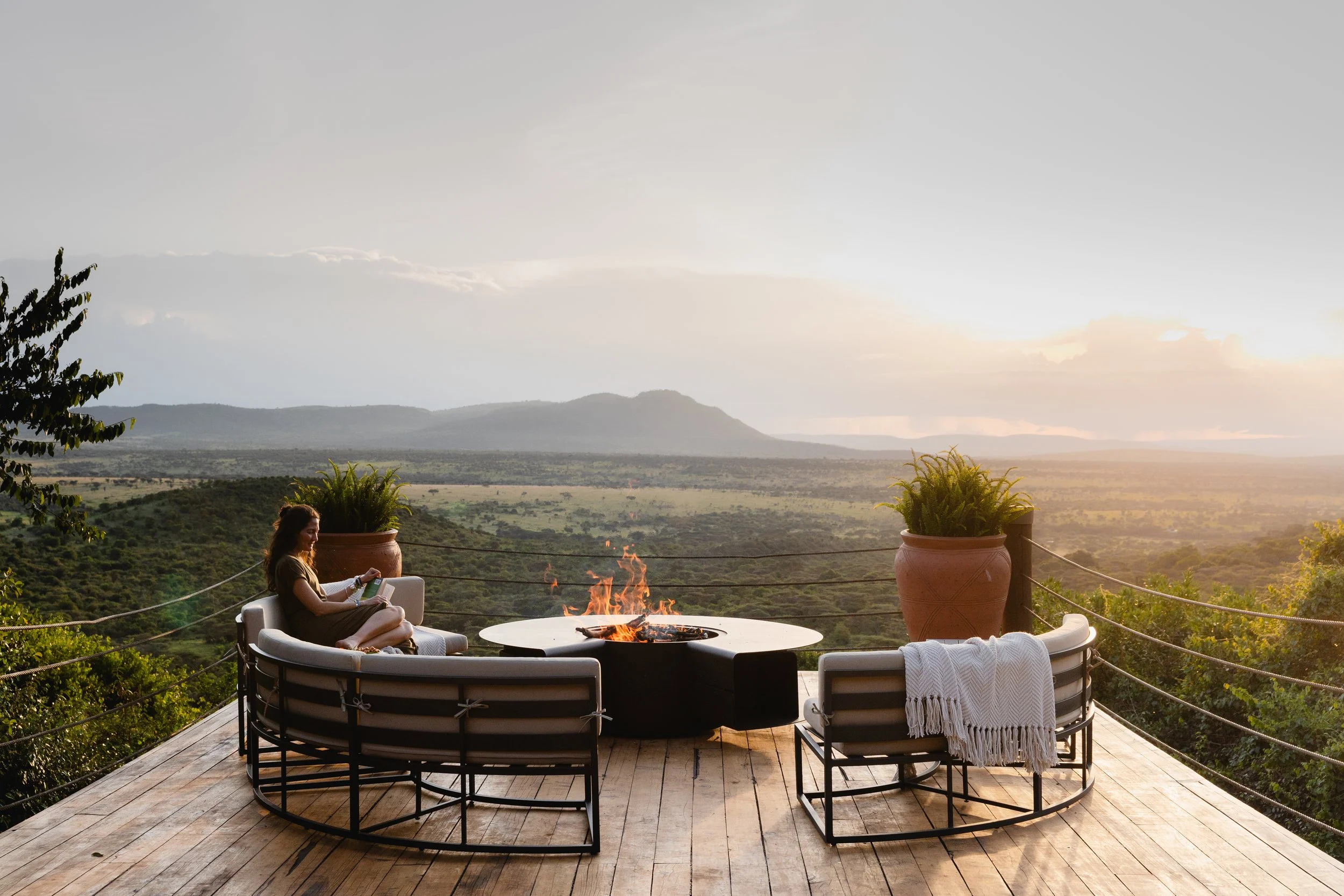 CottarsBushVilla - Deck.JPG