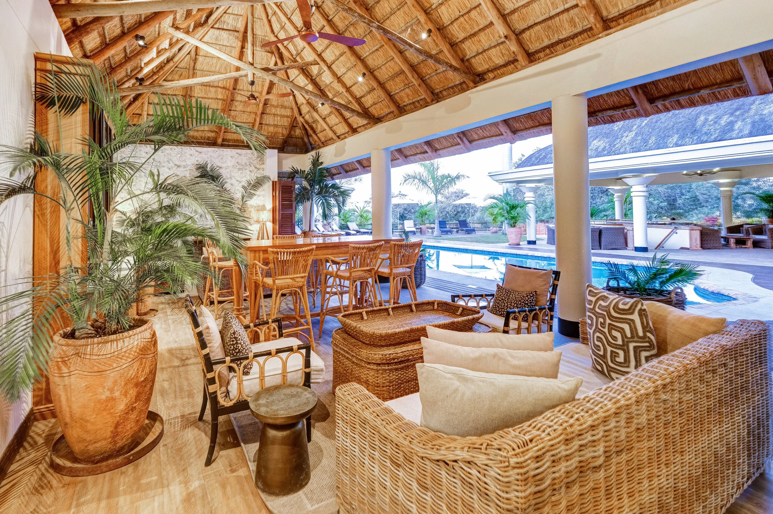 Pool side Lounge 3 - ILH.jpg