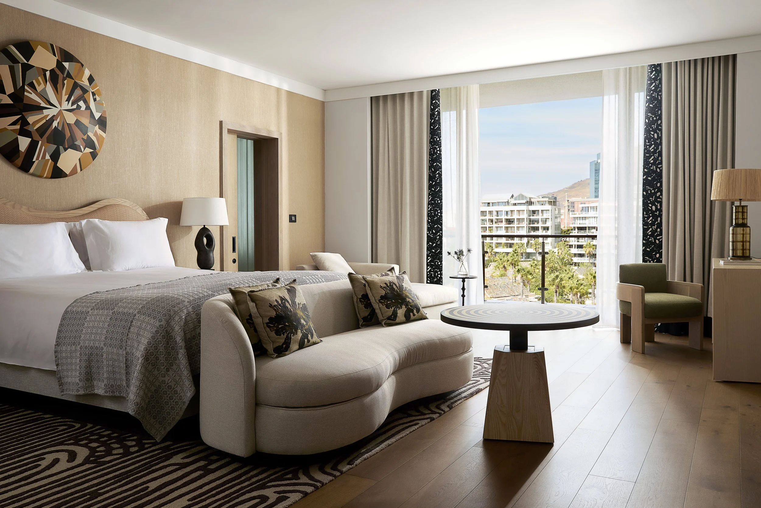 oo-capetown-accommodation-marina-grand-suite-bedroom-2--84655.jpg