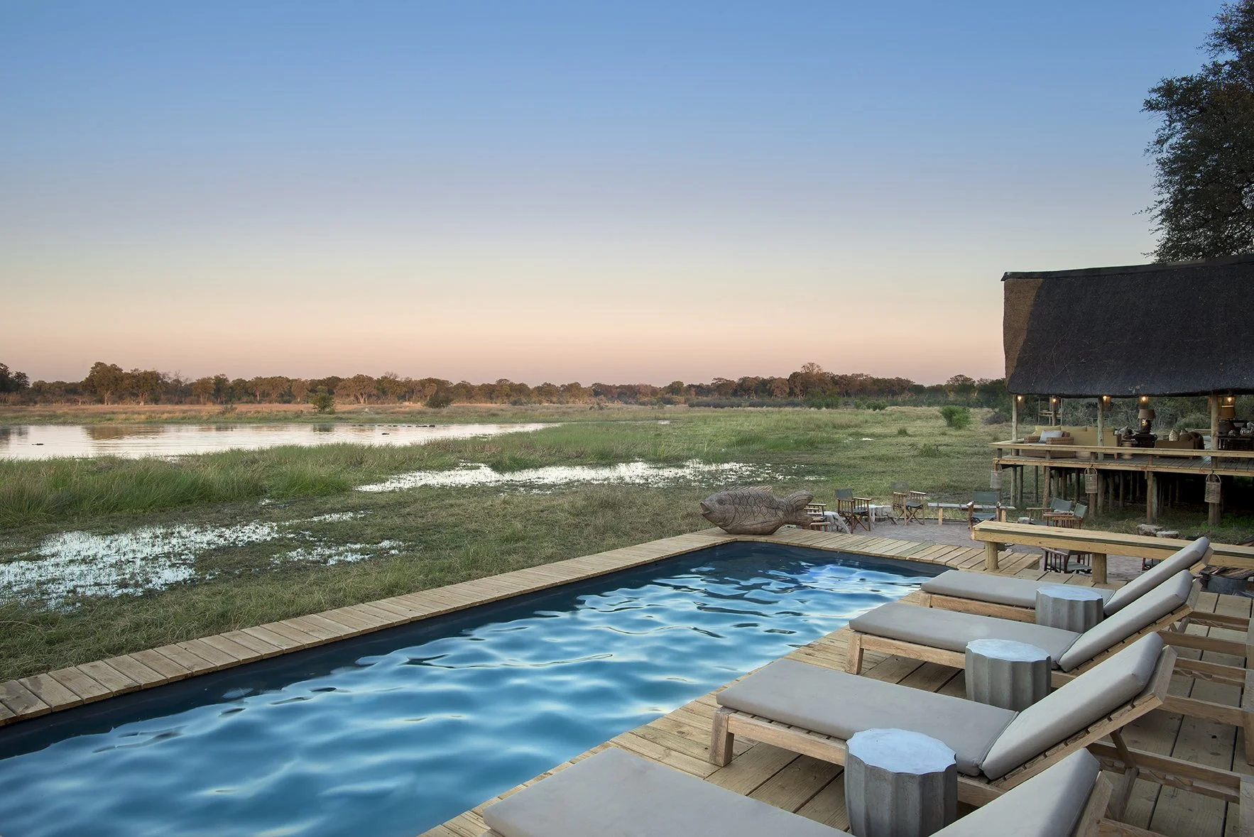 Charming Cape Town, Delta Delights & The Mist of Mosi — Tett Safaris