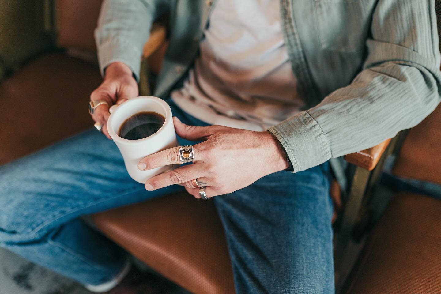 Here&rsquo;s to heading into another beautiful + sunny weekend! We can&rsquo;t wait to serve you all the caffeine to help you enjoy it 🤘🏻
〰️
Photo by @dustenryen
Fit by @jackandmillie_bend 
Hangs @spokenmoto 
&amp; coffee by yours truly @megaphonec