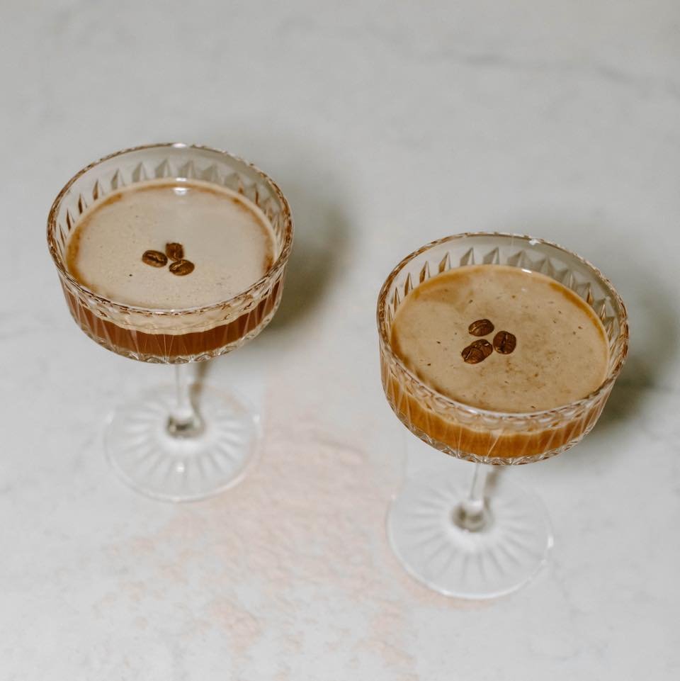 Midweek treat 🤤☕️🍸

#coffee #coffeeculture #local #smallbusiness #locallyroasted #locallyroastedcoffee #coffeeroaster #bend #bendoregon #oregon #pnw #supportsmallbusiness #supportlocalbusiness #shoplocal #coffeecommunity
