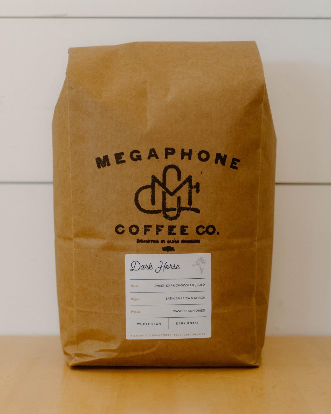 ☕️ 5 POUNDS of coffee heaven comin in hot! Whether you&rsquo;re fueling a small army or just really serious about your morning cup, we&rsquo;ve got you taken care of. Meet Dark Horse &mdash; bold, sweet, and ready to ride. 🐎🙌

#coffee #coffeecultur