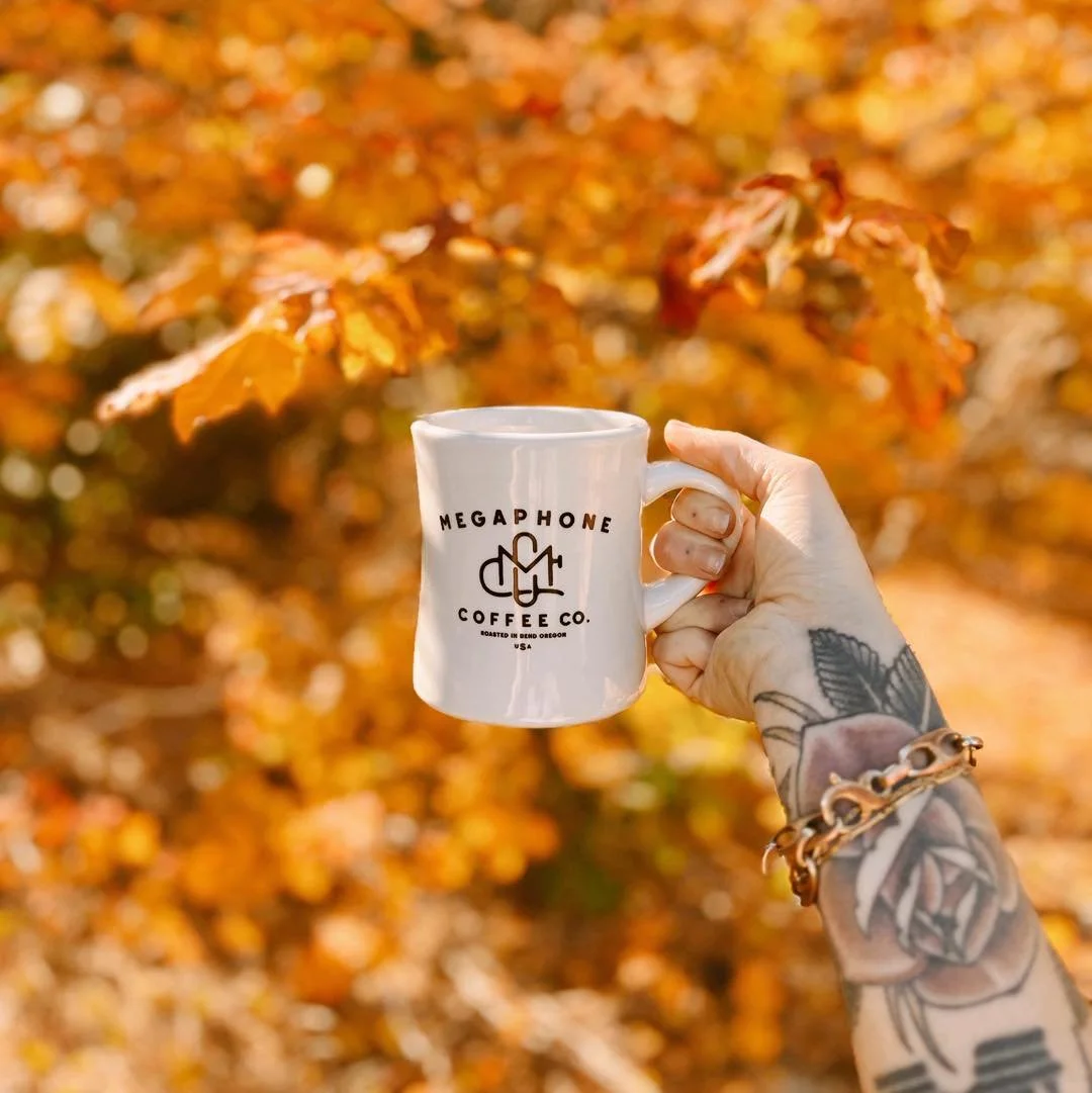 Soaking up autumn coffee walks ๐โ๏ธ๐
#coffee #coffeeculture #local #smallbusiness #locallyroasted #locallyroastedcoffee #coffeeroaster #bend #bendoregon #oregon #pnw #supportsmallbusiness #supportlocalbusiness #shoplocal #coffeecommunity