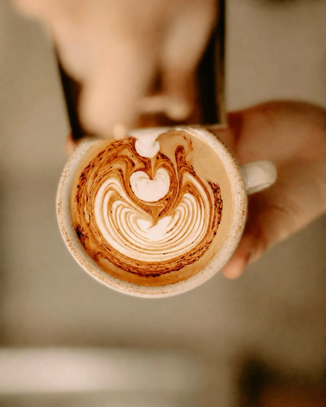 RECIPE ALERT!!! 🚨 
Introducing recipe 1 of 3 in this series, a staple and classic; the honey cinnamon latte ☕️🍯
Smooth, naturally sweet and a subtle touch of cinnamon, this combo is sure to become a homemade favorite of yours! 

#coffee #coffeecult