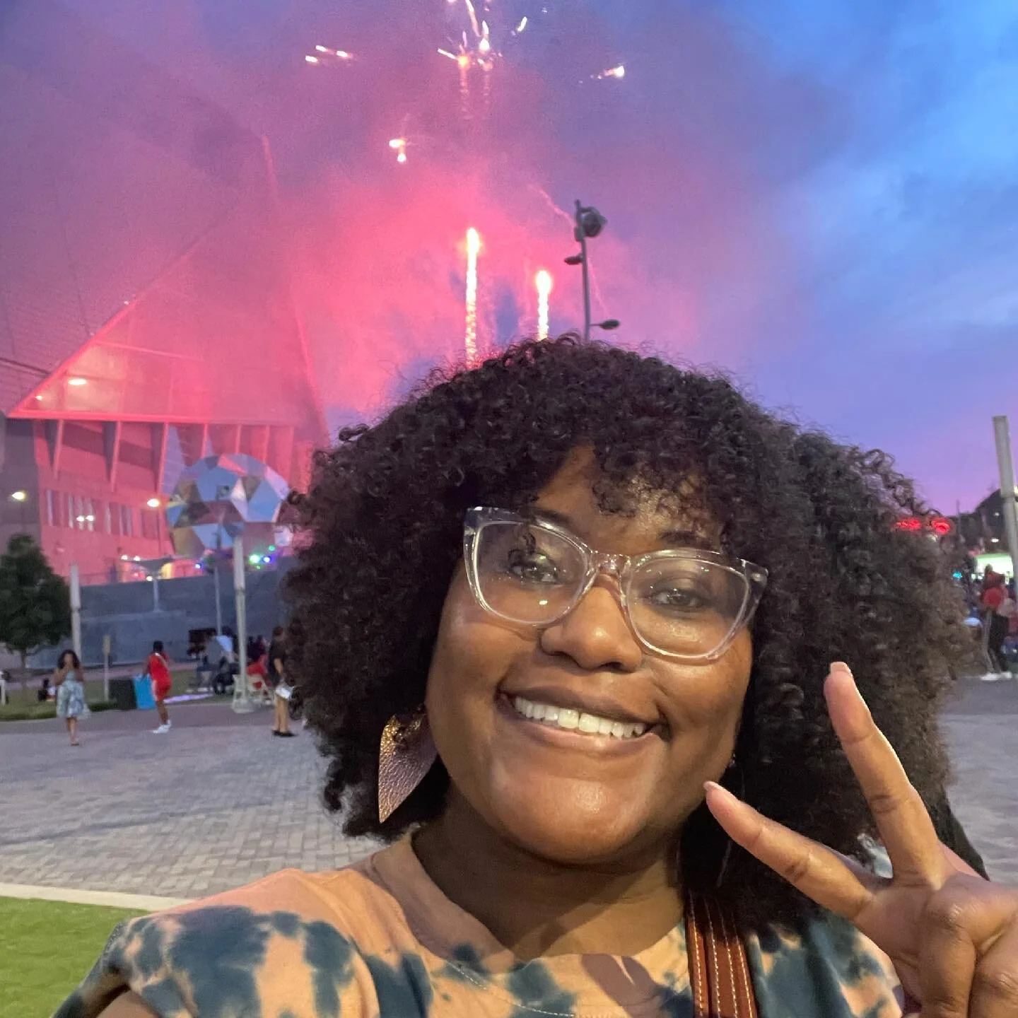 Last night was fun. ✨ Happy #juneteenth weekend! 🥂👏🏾