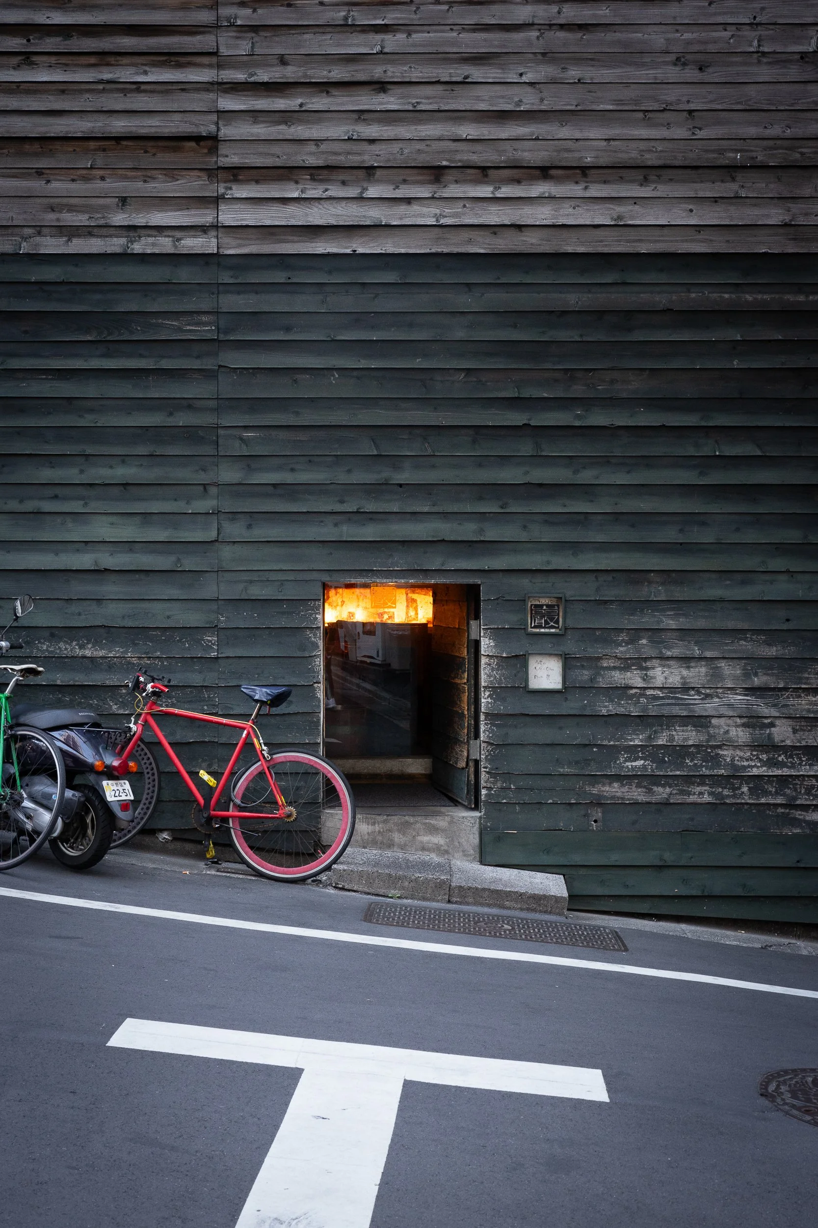 shibuya-small-door.jpg
