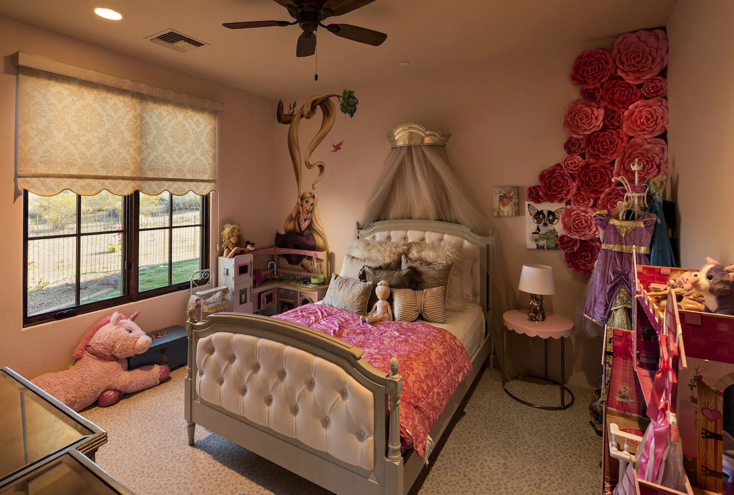 Pinnacle Peak Ranch_kids room.jpg