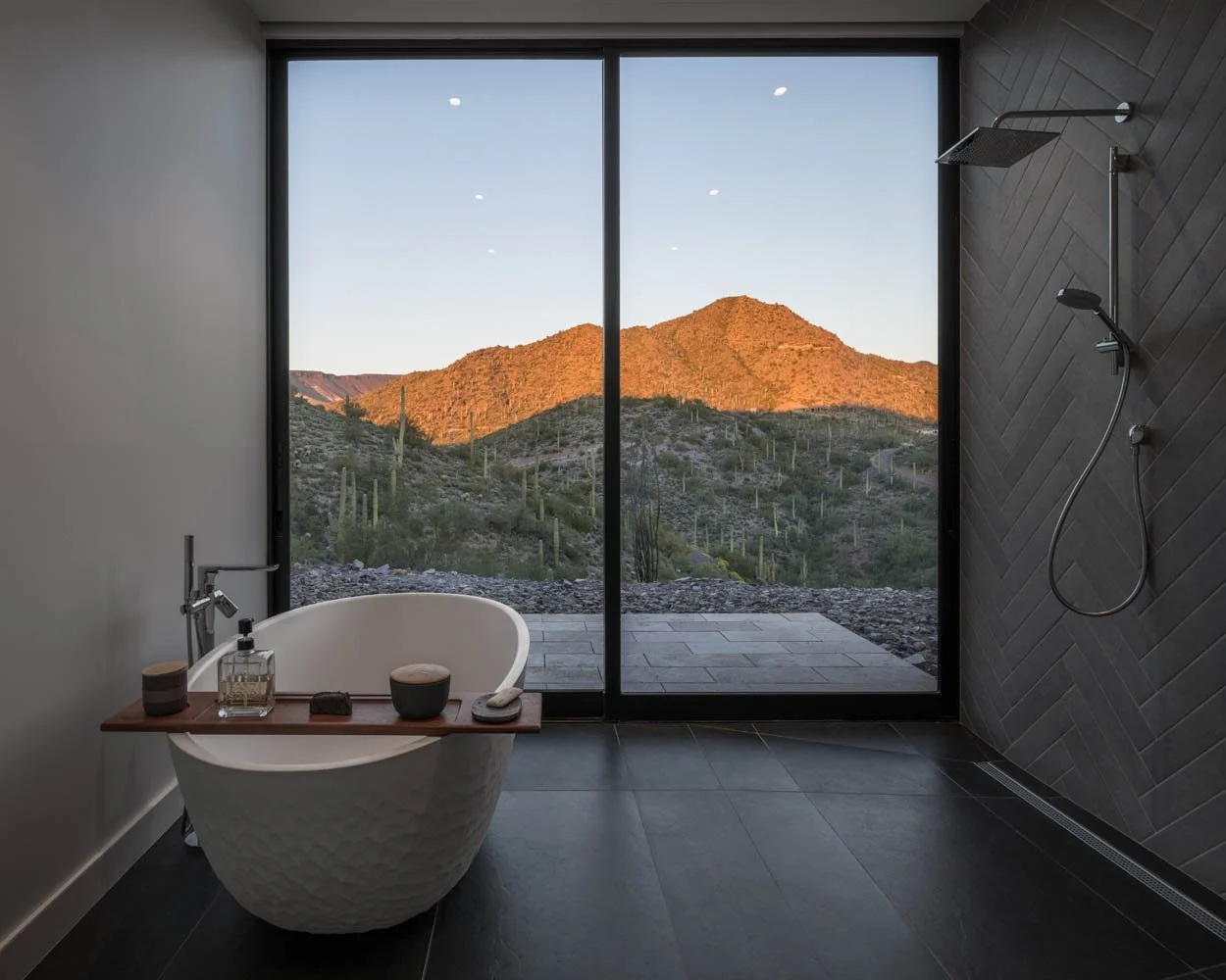 Modern Hillside Retreat Full Circle Customs  (19).jpg