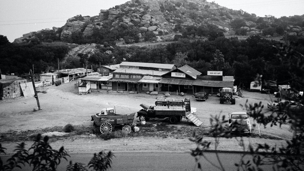 https___www.history.com_.image_MTY2MDMzOTAzMjUxODkxODU0_spahn-ranch-manson-family-gettyimages-50821877.jpg