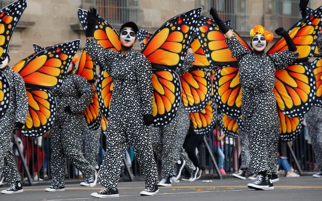 b2286eea-8599-49e2-9a9e-3c4892e51812-08_AP_Mexico_Day_of_the_Dead_Parade_4.jpg