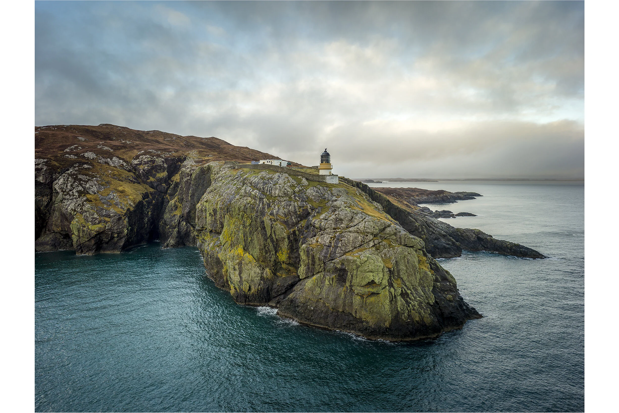 Harris_Lighthouse_40x30.jpg