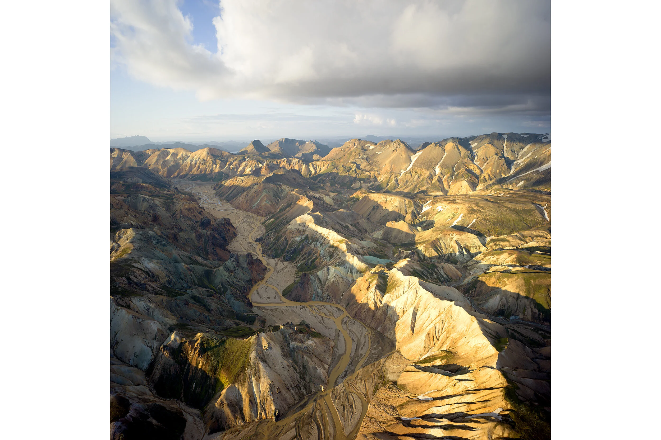 Iceland_Landmannalaugar_Aerial_2_60x60.jpg