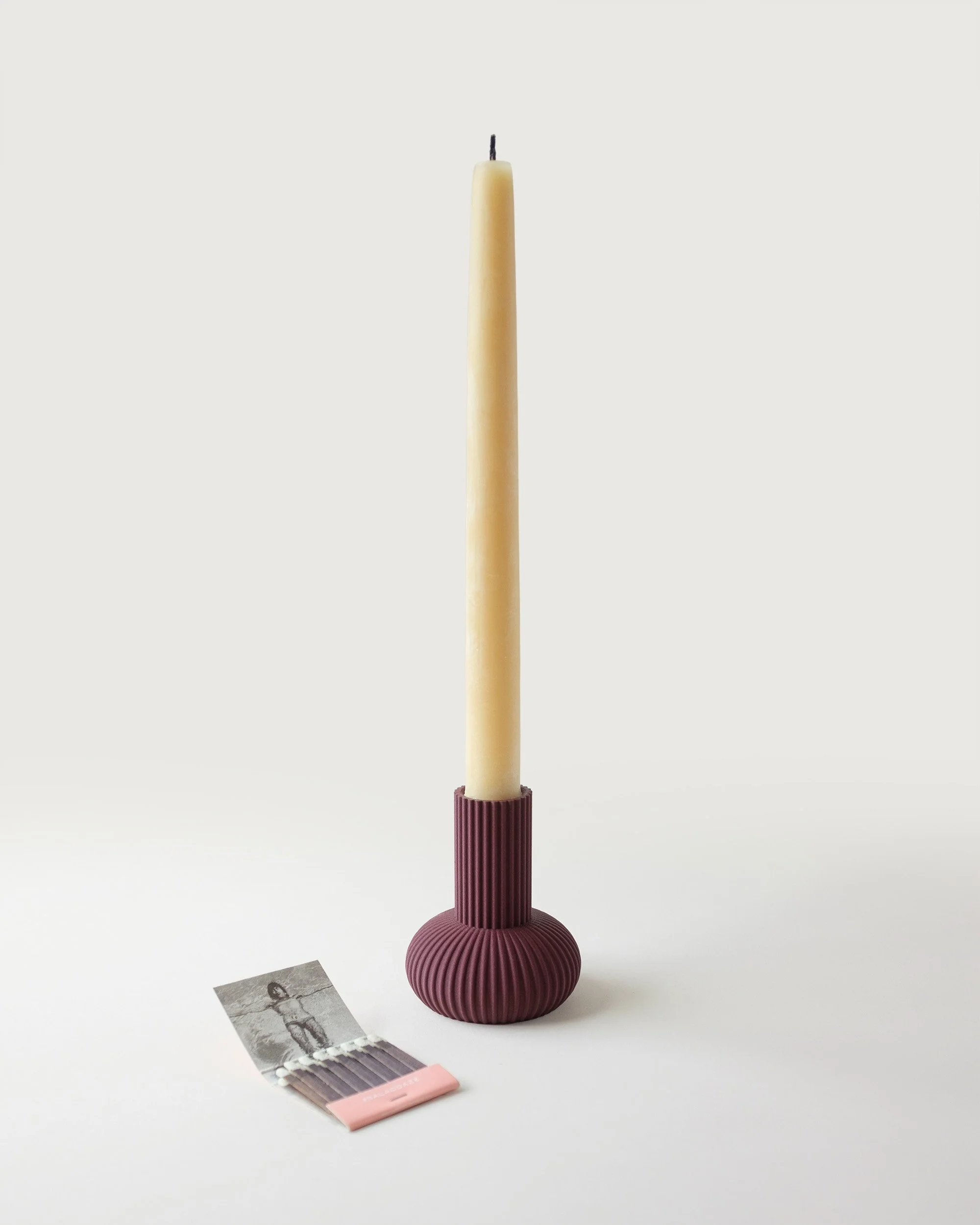 vespertine-medium-burgundy-04.jpg