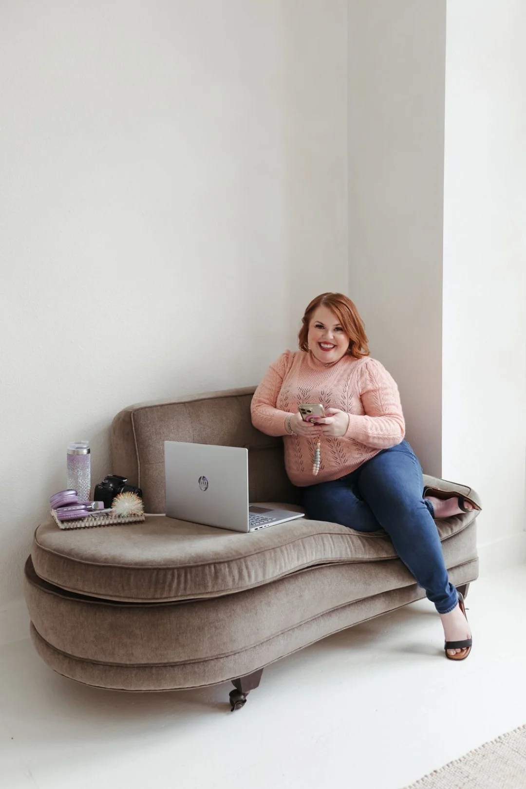 Get to know your Virtual Assistant 👋

Because spoiler alert: I&rsquo;m not just here to check tasks off a list.

I&rsquo;m here to help you get out of your inbox, stop winging your content, organize the chaos, and finally have someone keeping the be