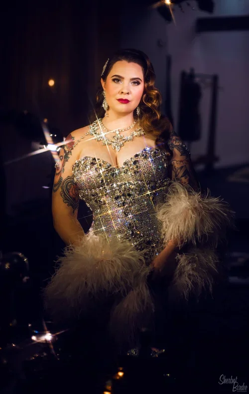 Sherbet-Birdie-Showgirl-Photoshoot-Burlesque-Sydney-Swarovski-Couture-Vintage-FeatherFan-41.webp