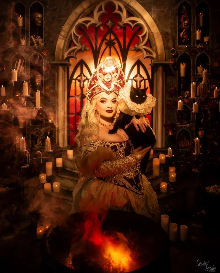 sherbet-birdie-photoshoot-victorian-witchs-vampires-goth-photos-moody-photography-church-sydney-2.webp