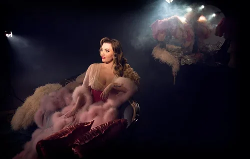 sherbet-birdie-deluxe-photoshoot-burlesque-sydney-19.webp