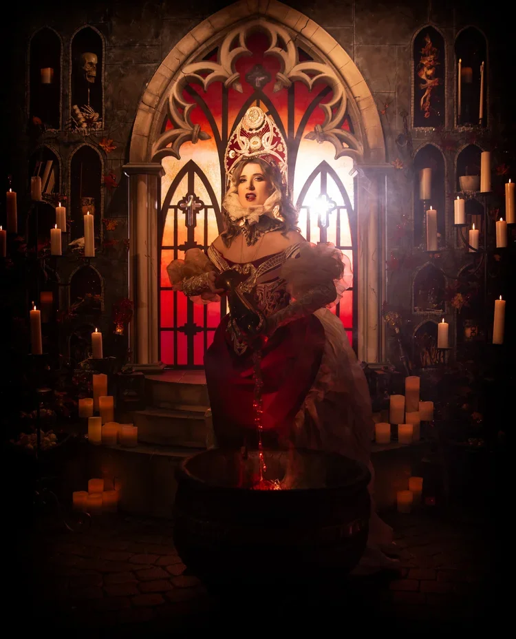 sherbet-birdie-photoshoot-victorian-witchs-vampires-goth-photos-moody-photography-church-sydney-29.webp