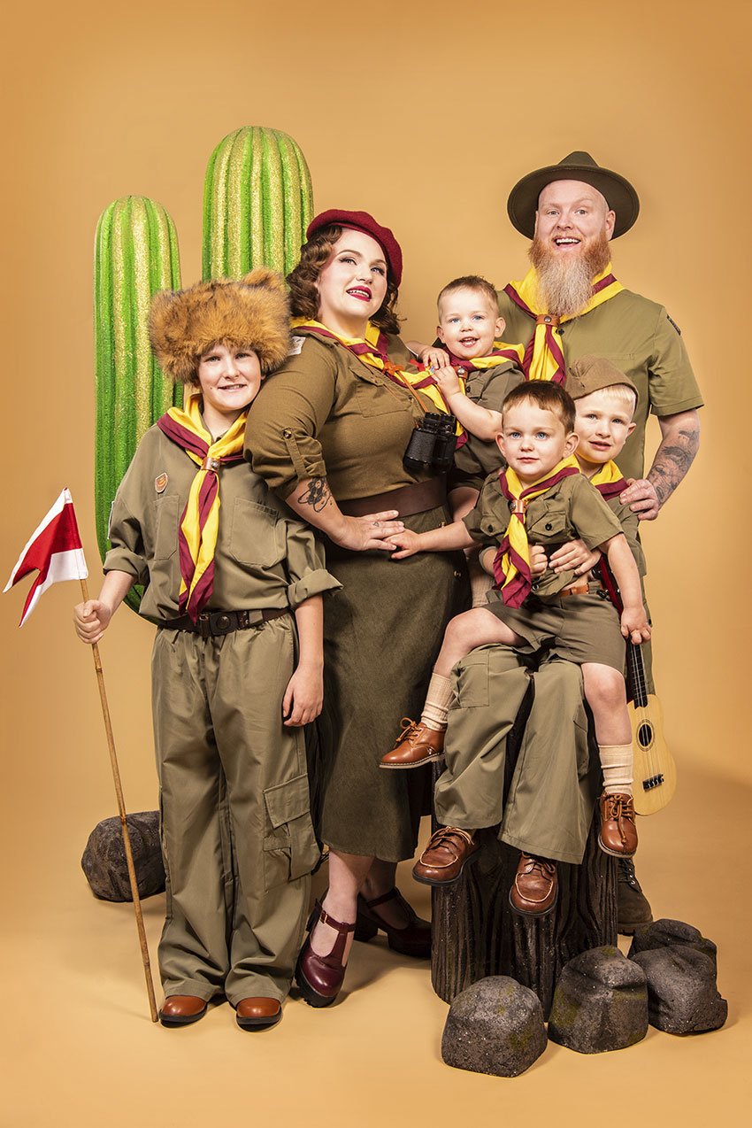 sherbet-birdie-retro-wes-anderson-photoshoot-americana-scouts-vintage-photos-1960s-famiy-sydney-4.jpg