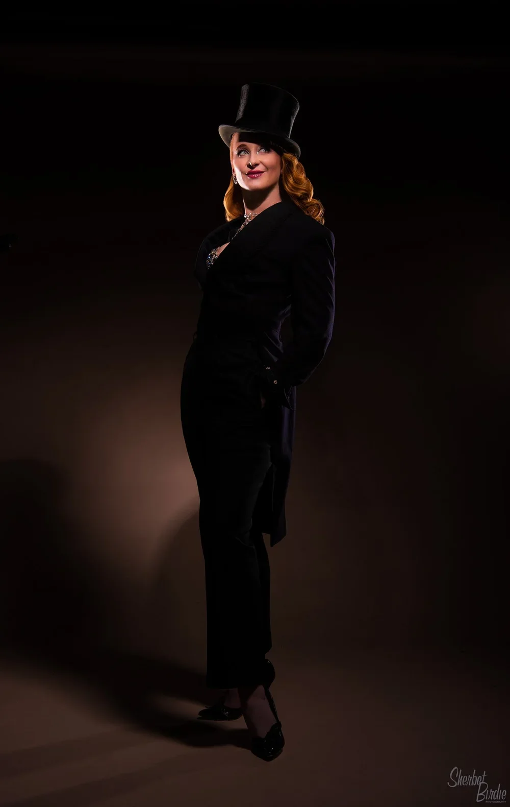 sherbet-birdie-classic-photoshoot-marlene-dietrich-sydney-30.webp