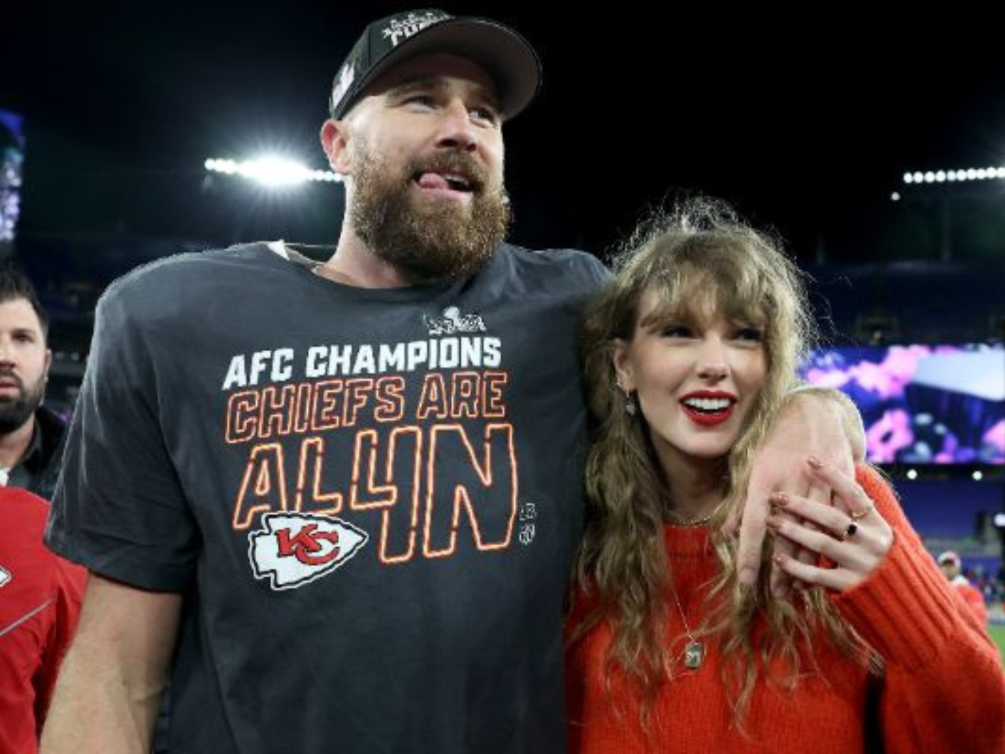 Every Lover-Themed Easter Egg in Taylor Swift & Travis Kelce’s Engagement Photos