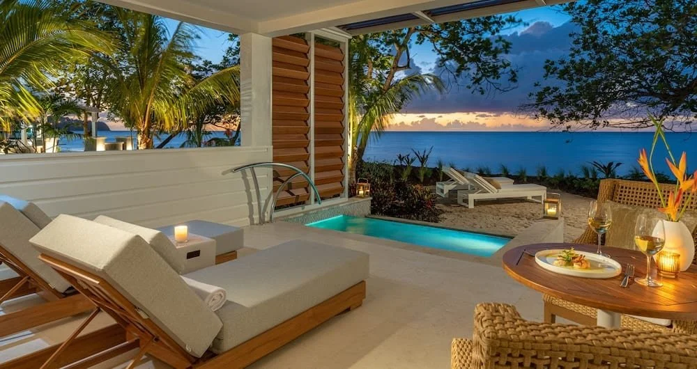 Sandals Halcyon-room-lounge.jpeg