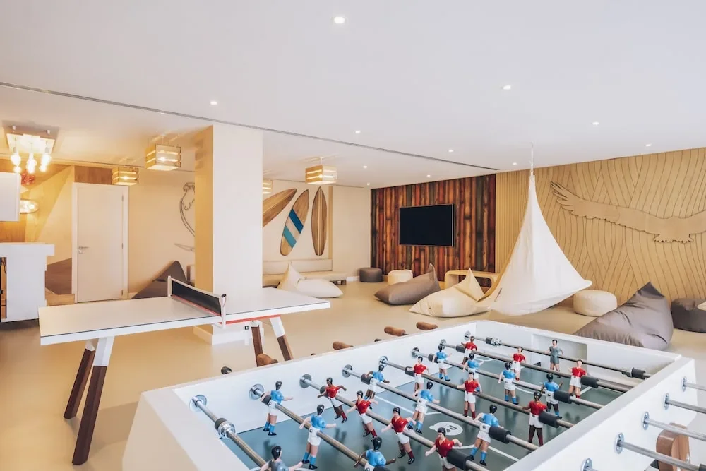 Iberostar Waves Alcudia Park- games.webp