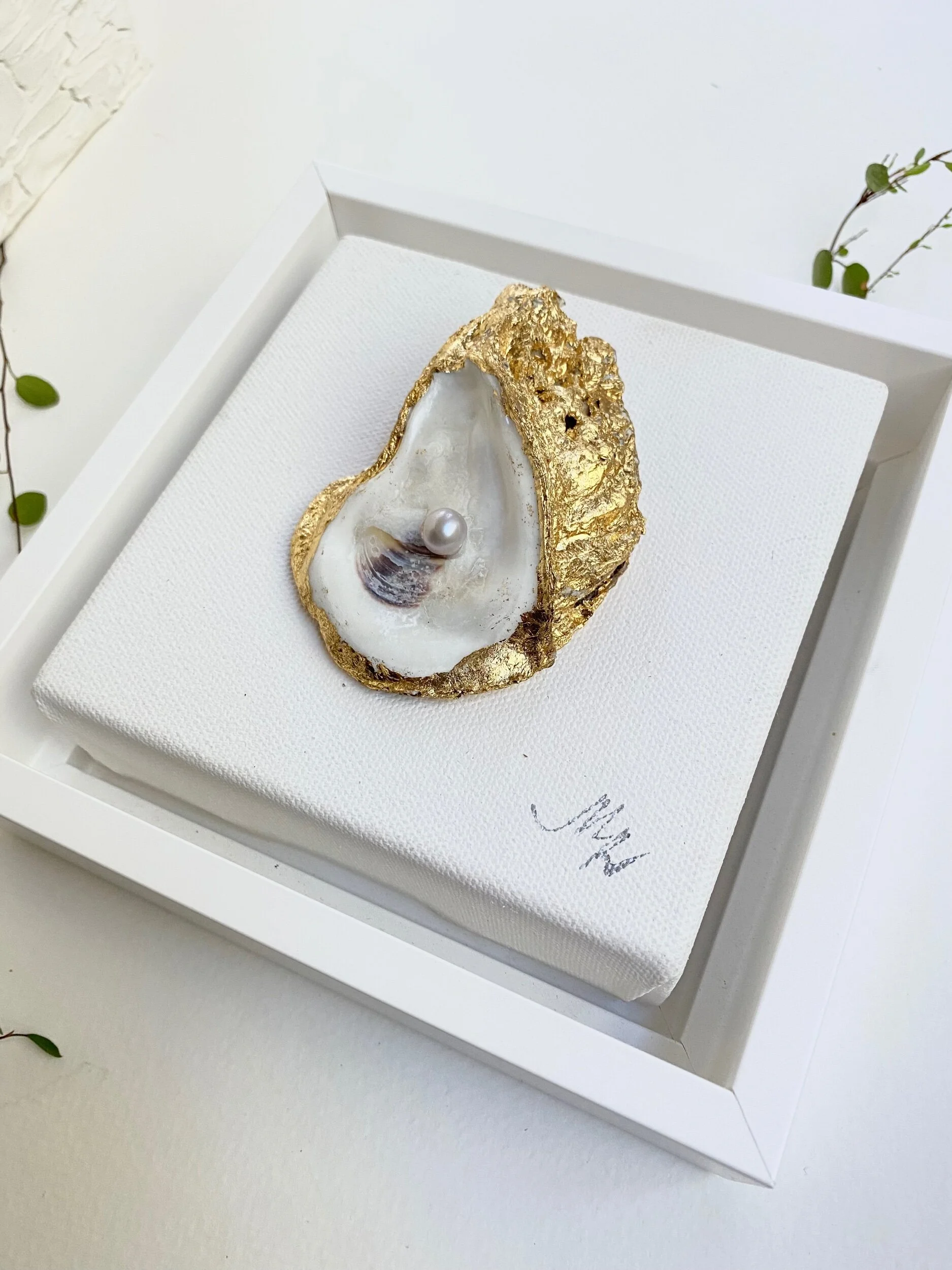 D893322E-8908-425E-832C-60356641E60E