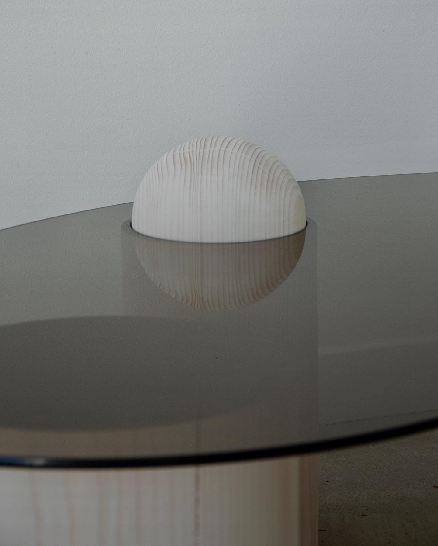 This detail on the Bean coffee table!⚪️