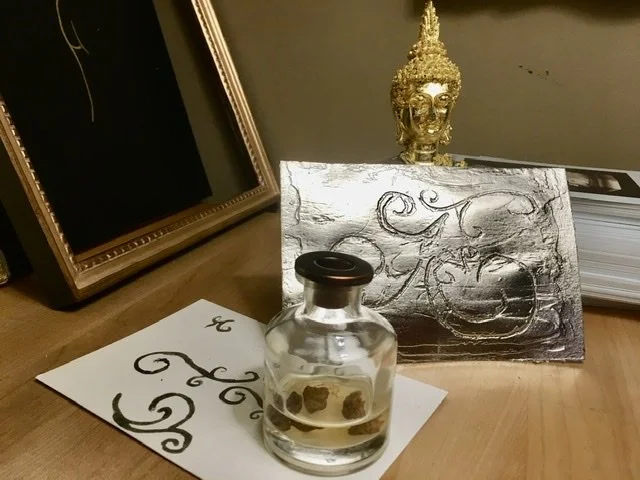 A Primer for Aspiring Gilders: Methods, Binders, and Gilding Terminology