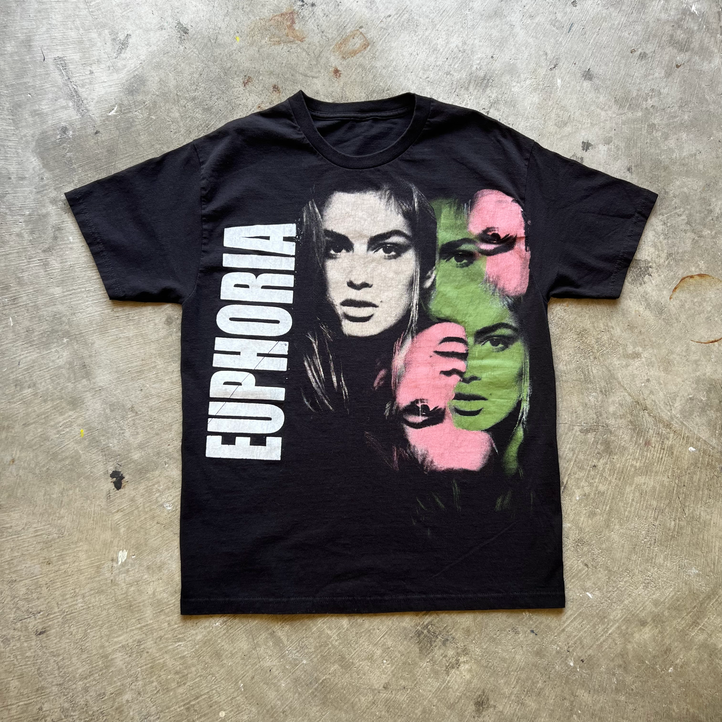 EUPHORIA Large