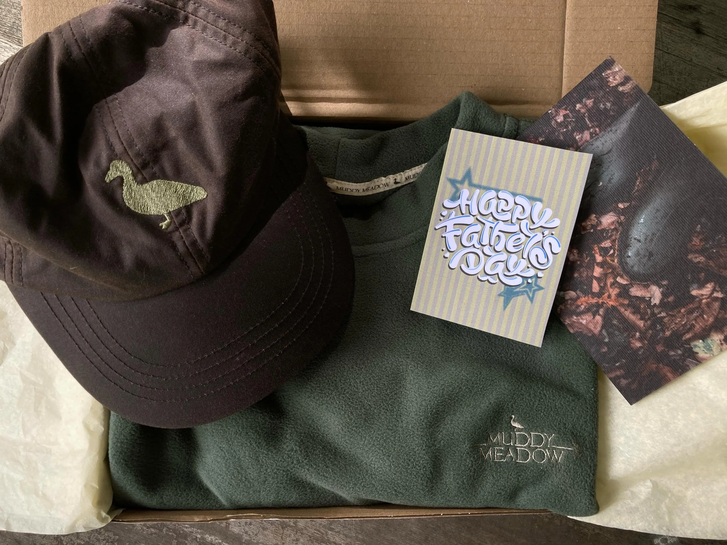 Order now to get delivered in time for Father&rsquo;s Day. We can post directly for you - just choose Gift at checkout and tell us the message for the card. 

#livingwiththeseasons #fathersdaygift #countryliving #outdoors