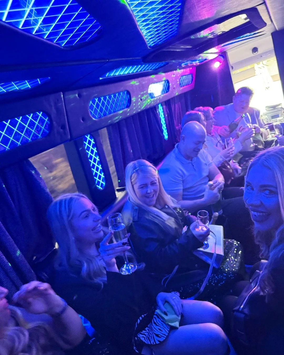 I guess hard work does pay off, staff night done the Hollywood way 💪🥂 Thank you so much to Tasha for sharing these lovely moments of her and her co-workers letting their hair down 🎊 Wish this was you? Fill out an enquiry form on our website and we