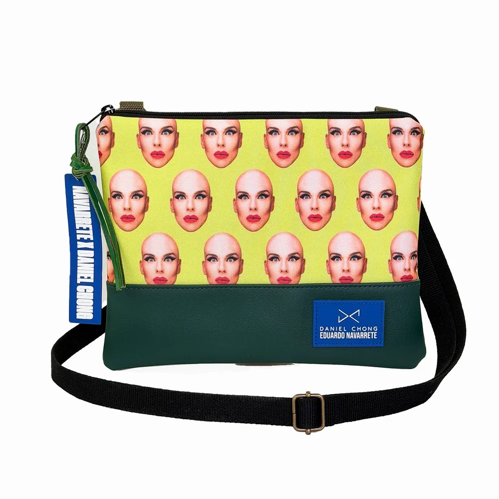 BANDOLERA MINI CUADRADA IMPERMEABLE NAVARRETE