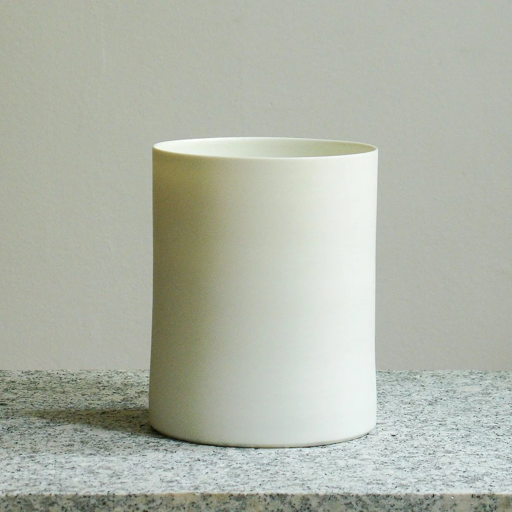 Carolin Wachter Vase Zylinder.jpg