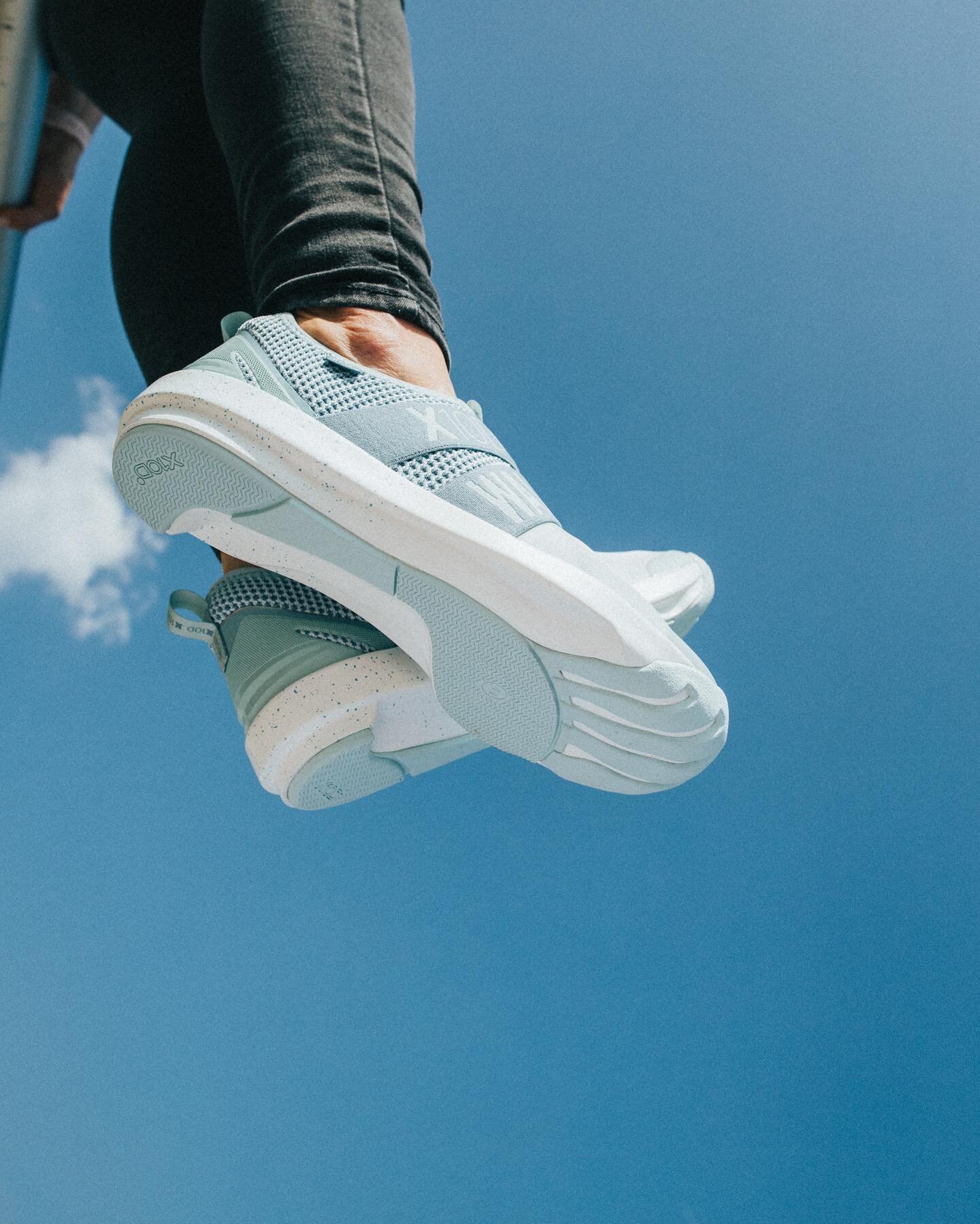 Our new spring color - SKY 🔵☀️ These shoes are made for walking - show your footprint 👣👋🏻

#x10d #WalkTheLine #TheLinewalker #shoe #shoes #swisstechnology #swissengineering #swiss #stayhealthy #mindfulness #optimiseyourwalk #shoess #footwear #sty