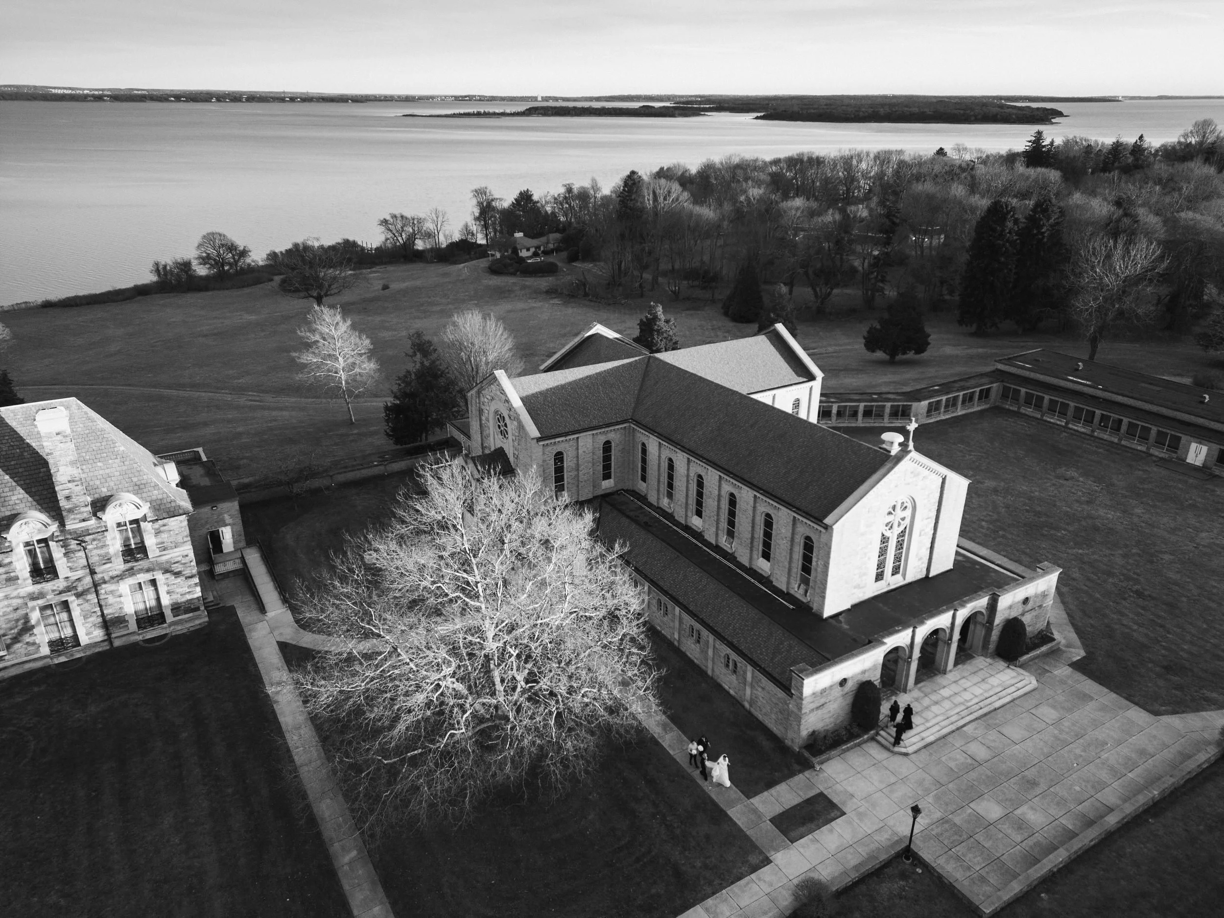 Timeless architecture of Aldrich Mansion wedding venue