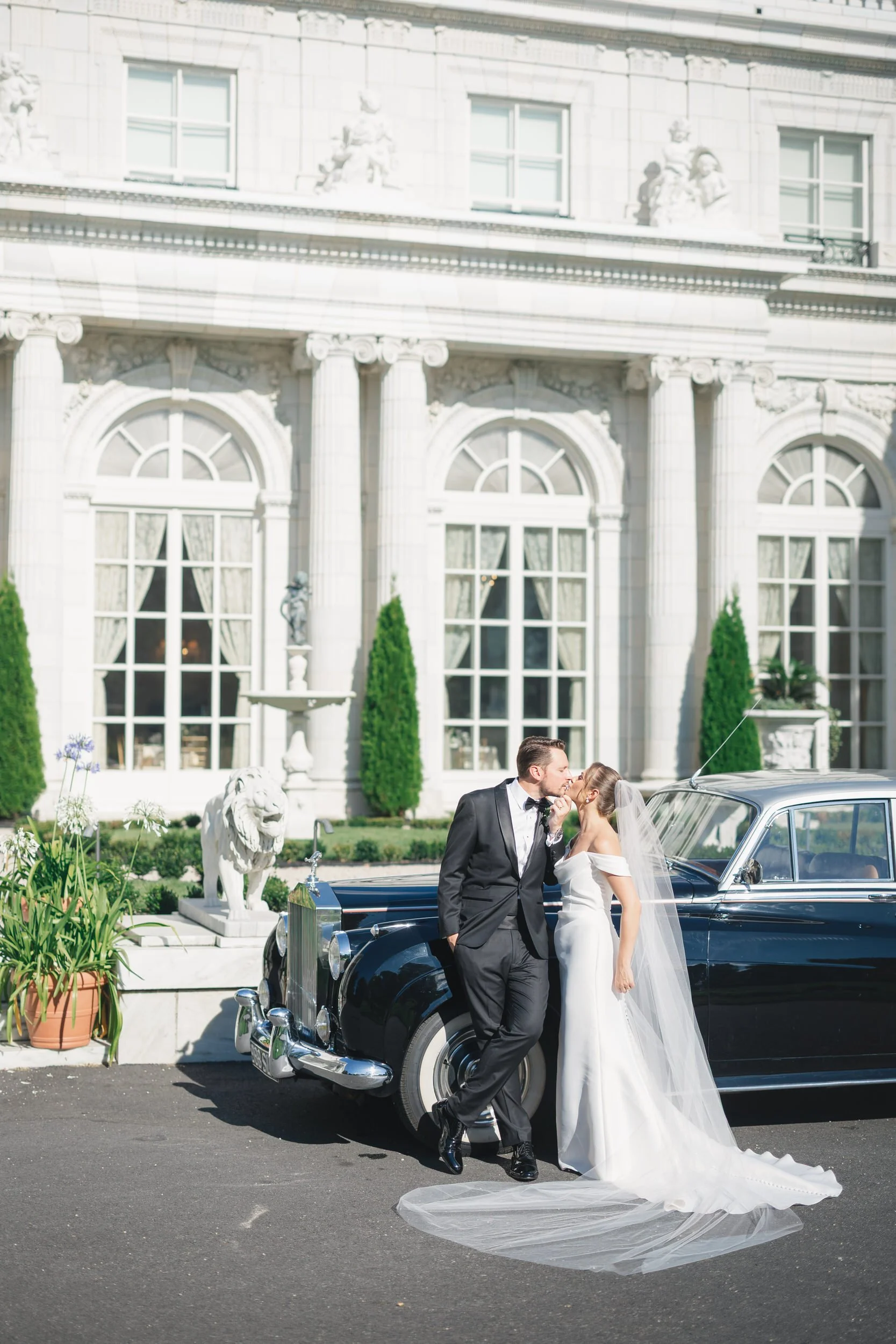 Luxury wedding portraits at Rosecliff in Newport
