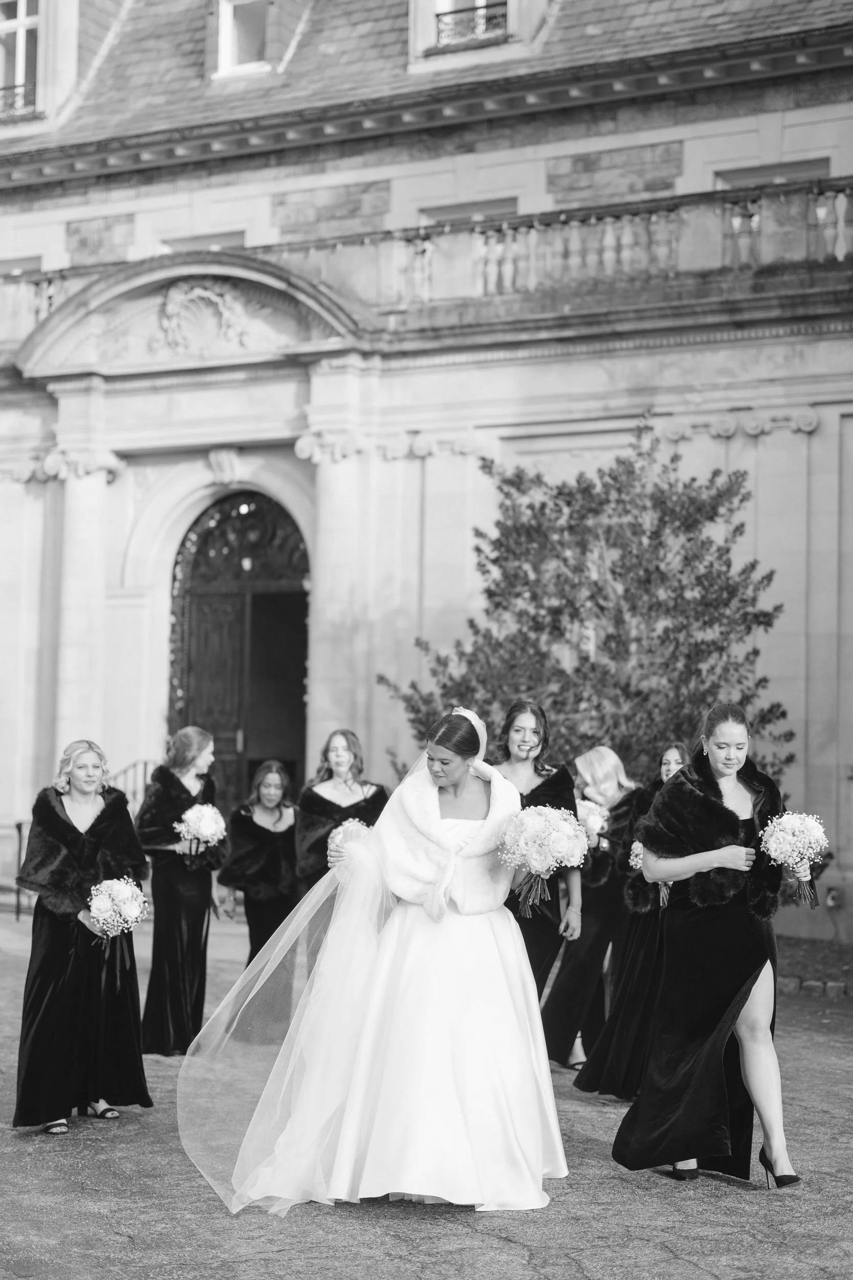Bridal party photographed at Aldrich Mansion in Warwick RI