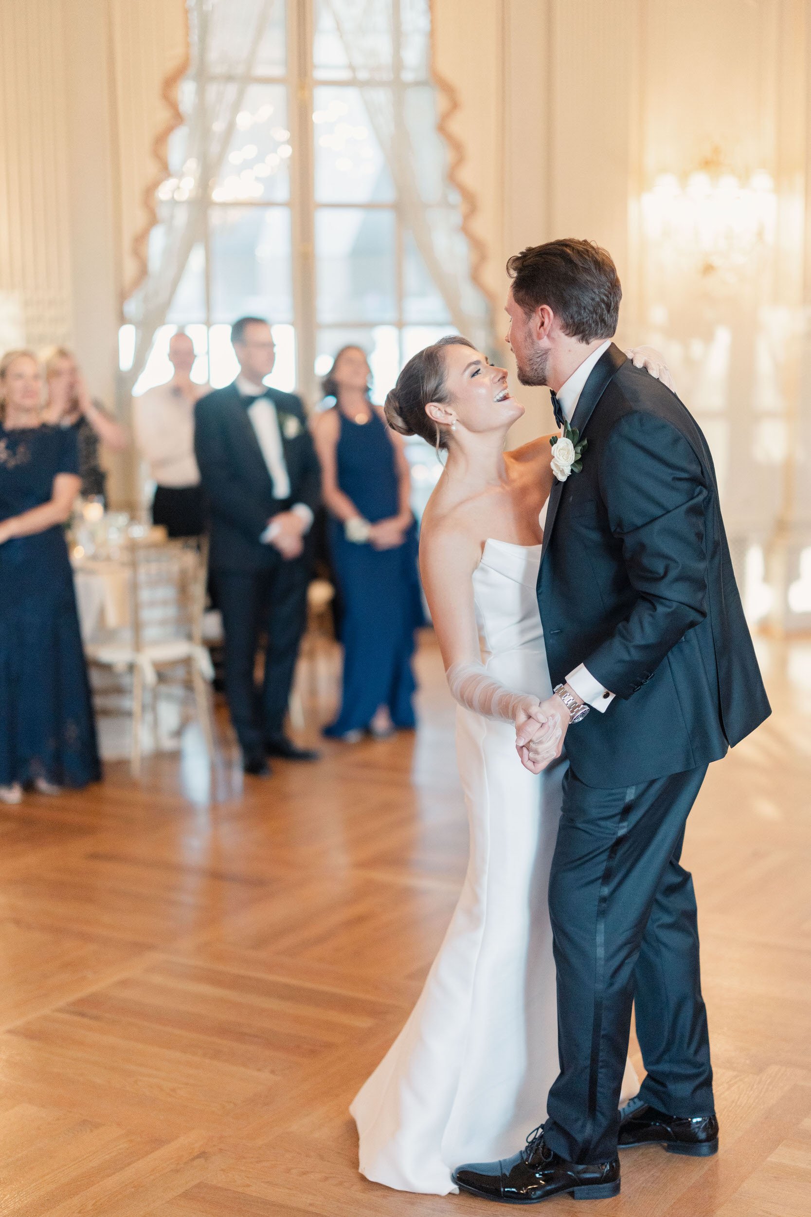 Classic ballroom reception at Rosecliff Mansion