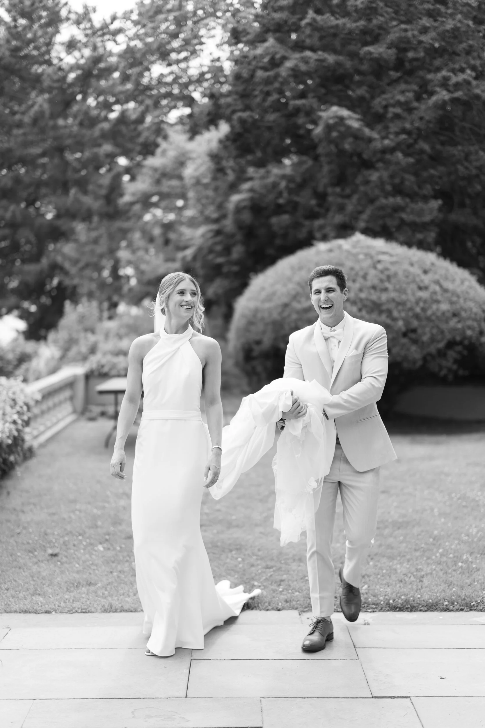 Timeless wedding portraits captured at Misselwood Estate on a sunny day.