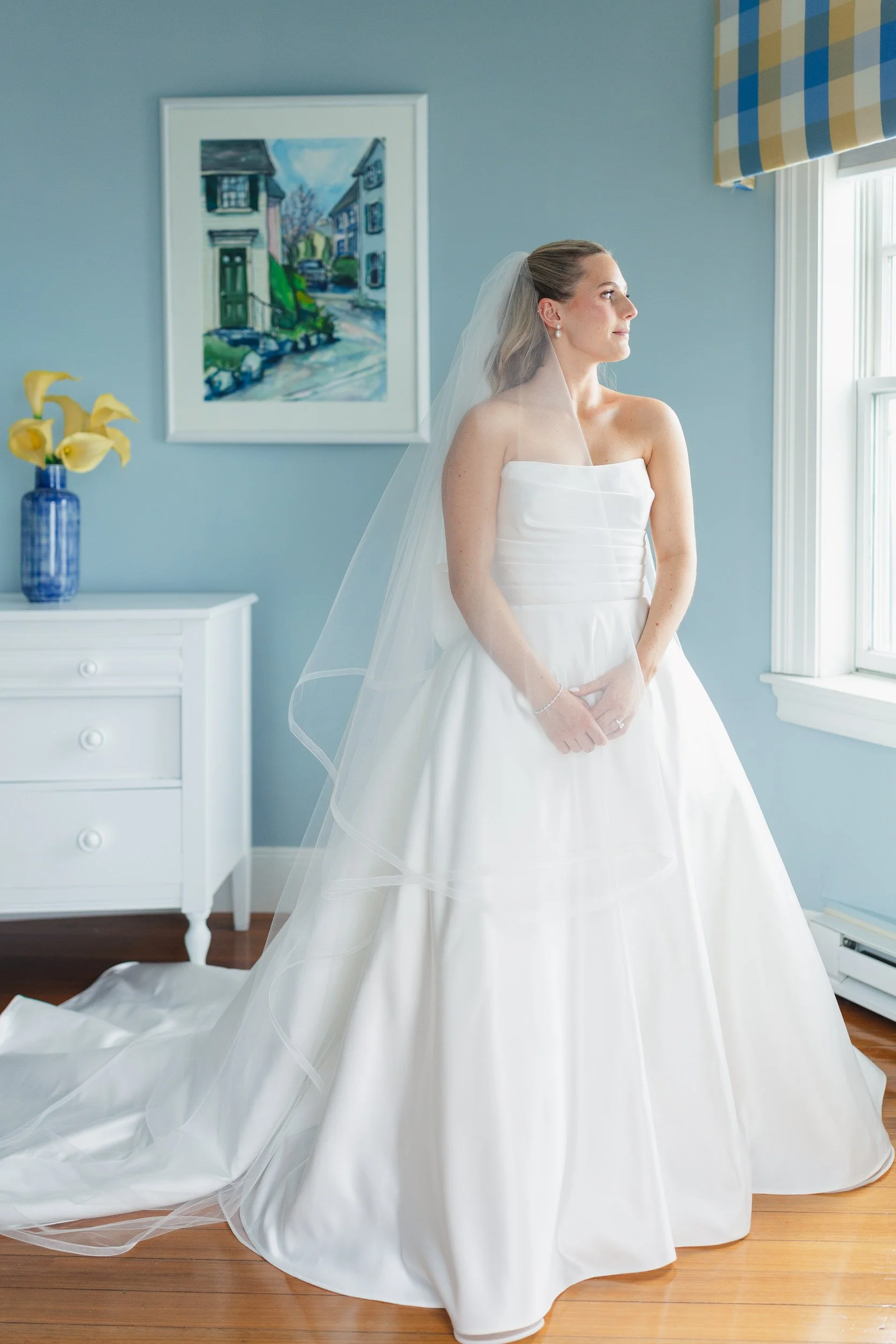 Elegant bridal getting ready moments from a Corinthian Yacht Club wedding in Marblehead, MA.